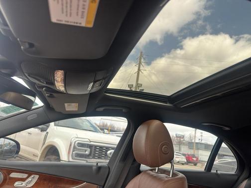 2017 Mercedes-Benz E-Class 4MATIC