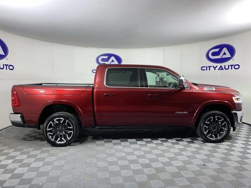 Delmonico Red Pearlcoat 2025 RAM 1500 Longhorn