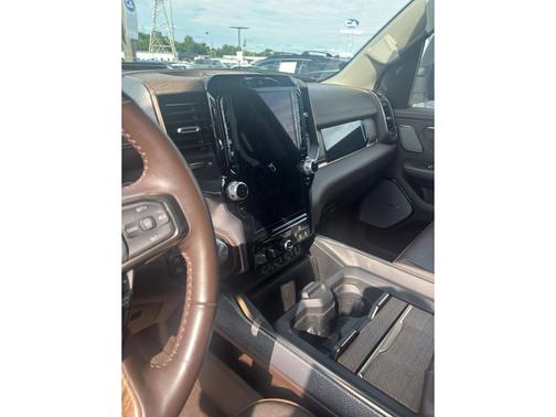 Delmonico Red Pearlcoat 2025 RAM 1500 Longhorn