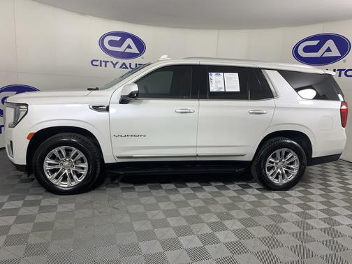 White Frost Tricoat 2021 GMC Yukon SLT
