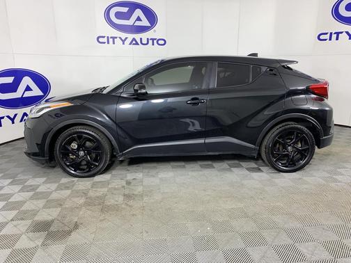 2022 Toyota C-HR Nightshade Edition