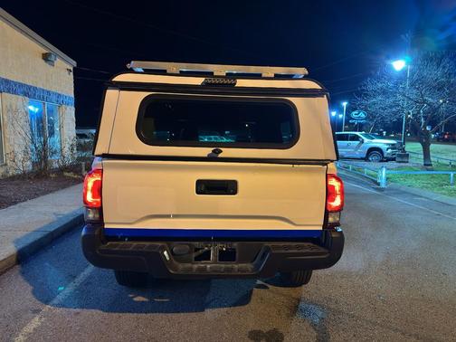 2022 Toyota Tacoma SR