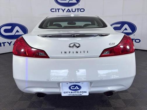 2012 INFINITI G37 Journey