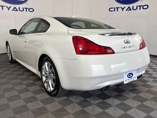 2012 INFINITI G37 Journey