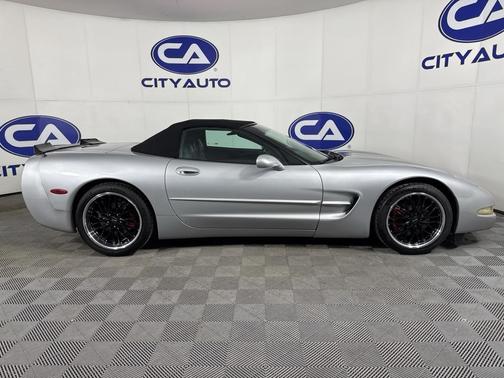1999 Chevrolet Corvette Base