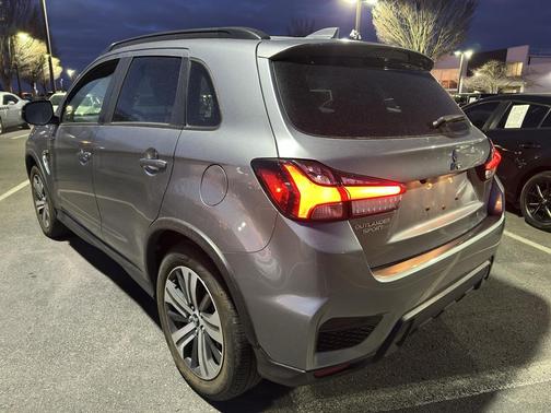 2024 Mitsubishi Outlander Sport SE