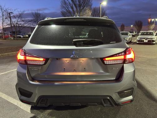 2024 Mitsubishi Outlander Sport SE