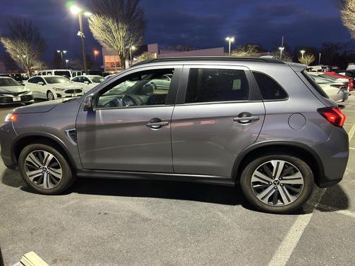 2024 Mitsubishi Outlander Sport SE