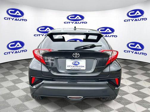 2019 Toyota C-HR XLE