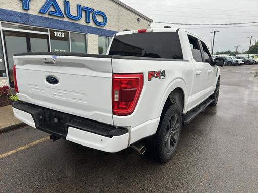 Oxford White 2022 Ford F-150 XLT