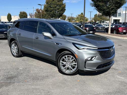2023 Buick Enclave Premium FWD
