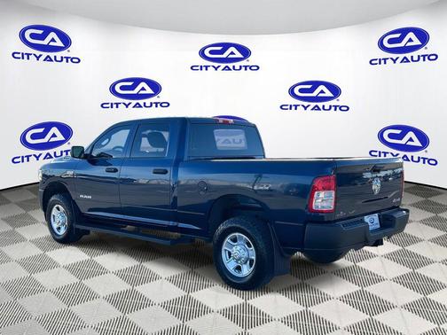 2021 RAM 2500 Tradesman Crew Cab 4x4 6'4' Box