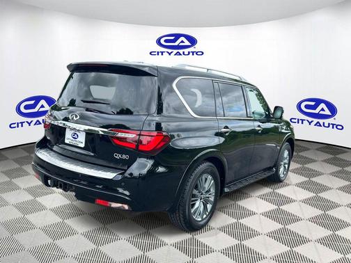 Black Obsidian 2022 INFINITI QX80 Luxe
