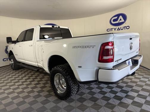 2024 RAM 3500 Laramie Crew Cab 4x4 8' Box