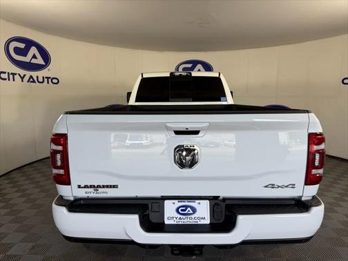 2024 RAM 3500 Laramie Crew Cab 4x4 8' Box