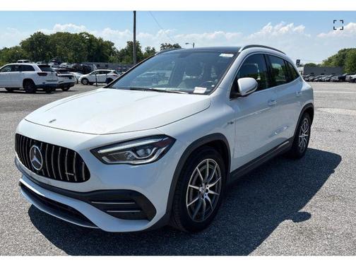 Digital White Metallic 2022 Mercedes-Benz AMG GLA 35 4MATIC