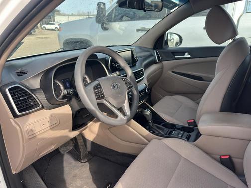 2020 Hyundai TUCSON SE
