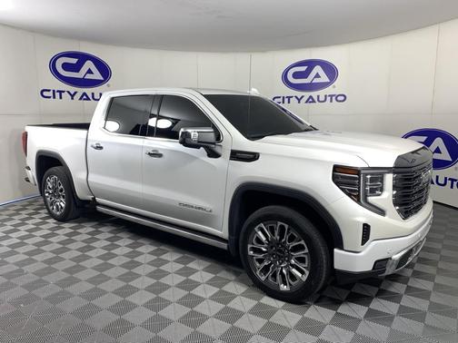 White Frost Tricoat 2023 GMC Sierra 1500 Denali Ultimate