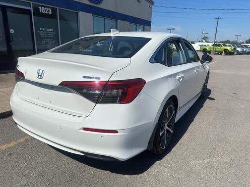 Platinum White Pearl 2024 Honda Civic Touring