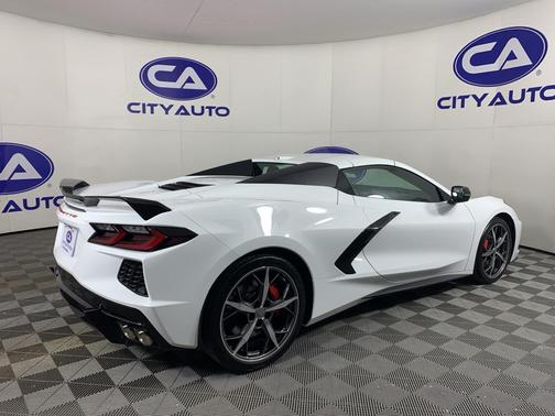 2021 Chevrolet Corvette Stingray w/2LT