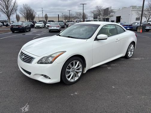 2011 INFINITI G37 Base