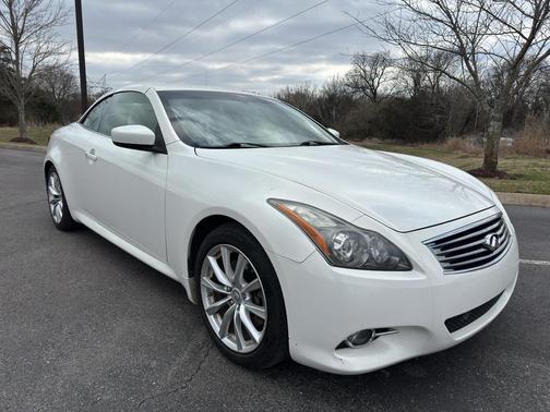 2011 INFINITI G37 Base