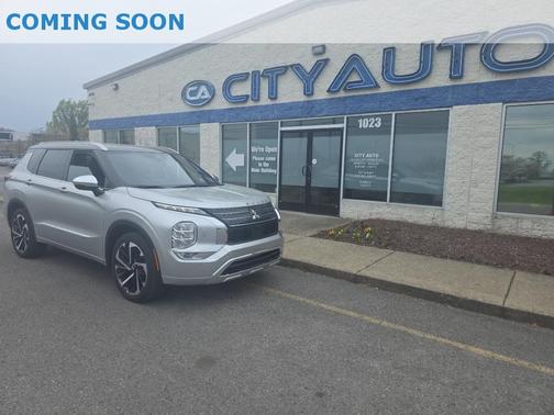 Alloy Silver Metallic 2024 Mitsubishi Outlander SEL 2.5 S-AWC