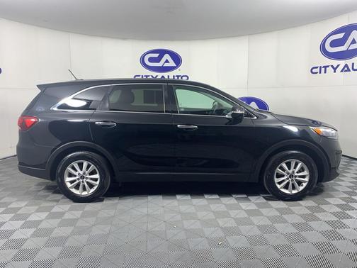 2019 Kia Sorento L