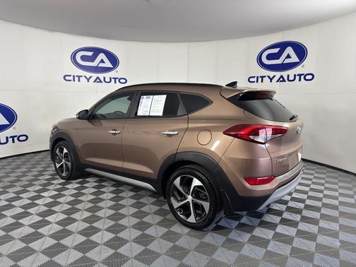 Mojave Sand 2017 Hyundai TUCSON Limited