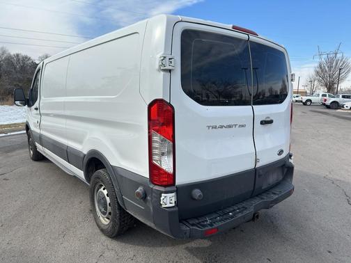 2018 Ford Transit-250 Base