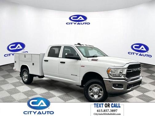 2022 RAM 2500 Tradesman Crew Cab 4x4 8' Box