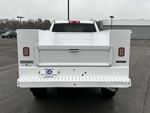 2022 RAM 2500 Tradesman Crew Cab 4x4 8' Box