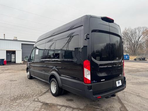 2023 Ford Transit-350 XLT