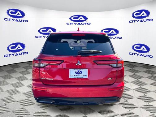 2024 Mitsubishi Outlander SE Black Edition S-AWC