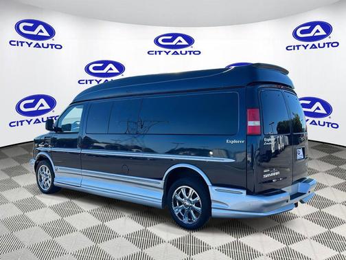 2011 GMC Savana 2500 Work Van