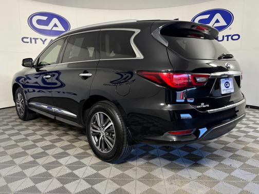 2018 INFINITI QX60 Base