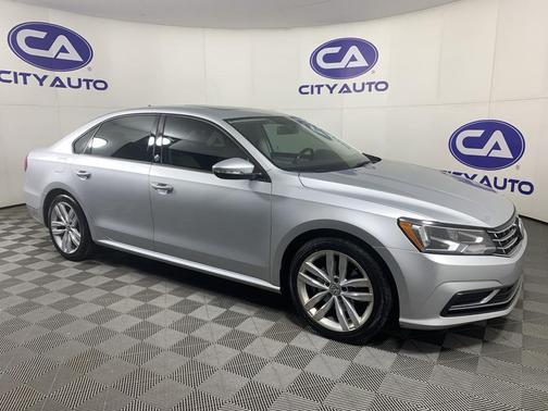 2019 Volkswagen Passat 2.0T Wolfsburg Edition