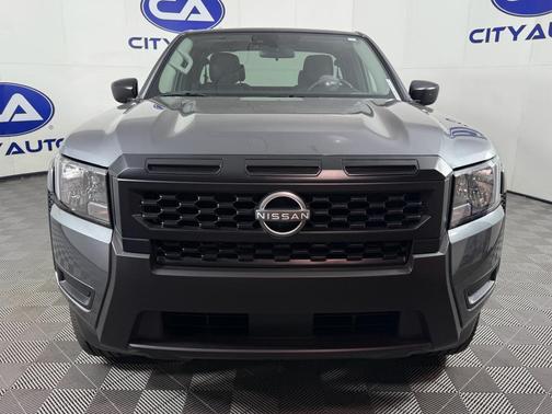 2025 Nissan Frontier S