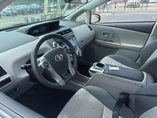 2017 Toyota Prius v Three