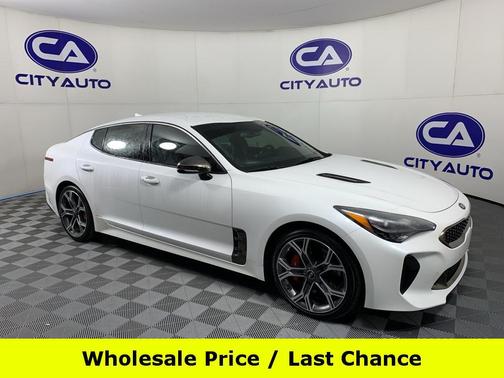 Snow White Pearl 2021 Kia Stinger GT