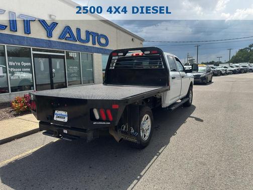 Bright White Clearcoat 2024 RAM 2500 Tradesman
