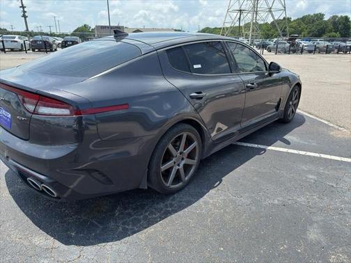 2022 Kia Stinger GT1