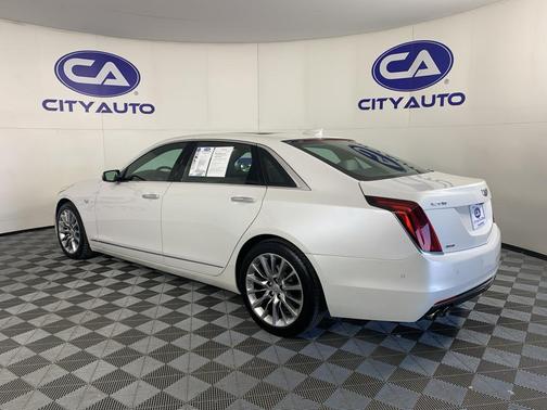 2017 Cadillac CT6 3.6L Luxury