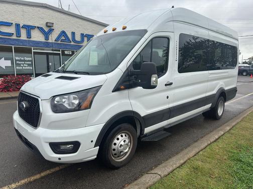 2024 Ford Transit-350 XLT