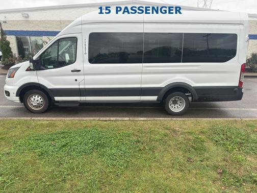 2024 Ford Transit-350 XLT