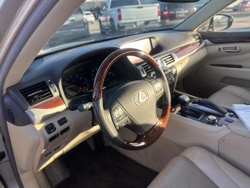 2015 Lexus LS 460 Base