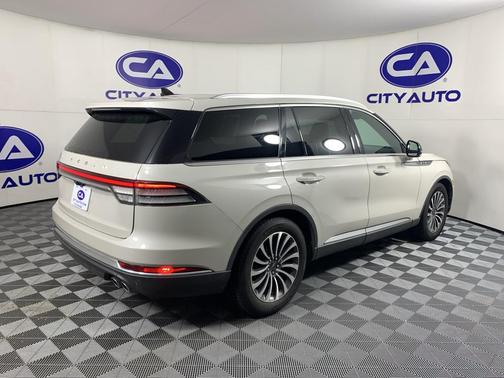 2022 Lincoln Aviator Reserve