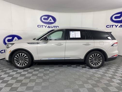 2022 Lincoln Aviator Reserve