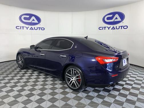 2017 Maserati Ghibli S