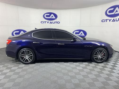 2017 Maserati Ghibli S
